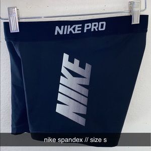 Nike spandex